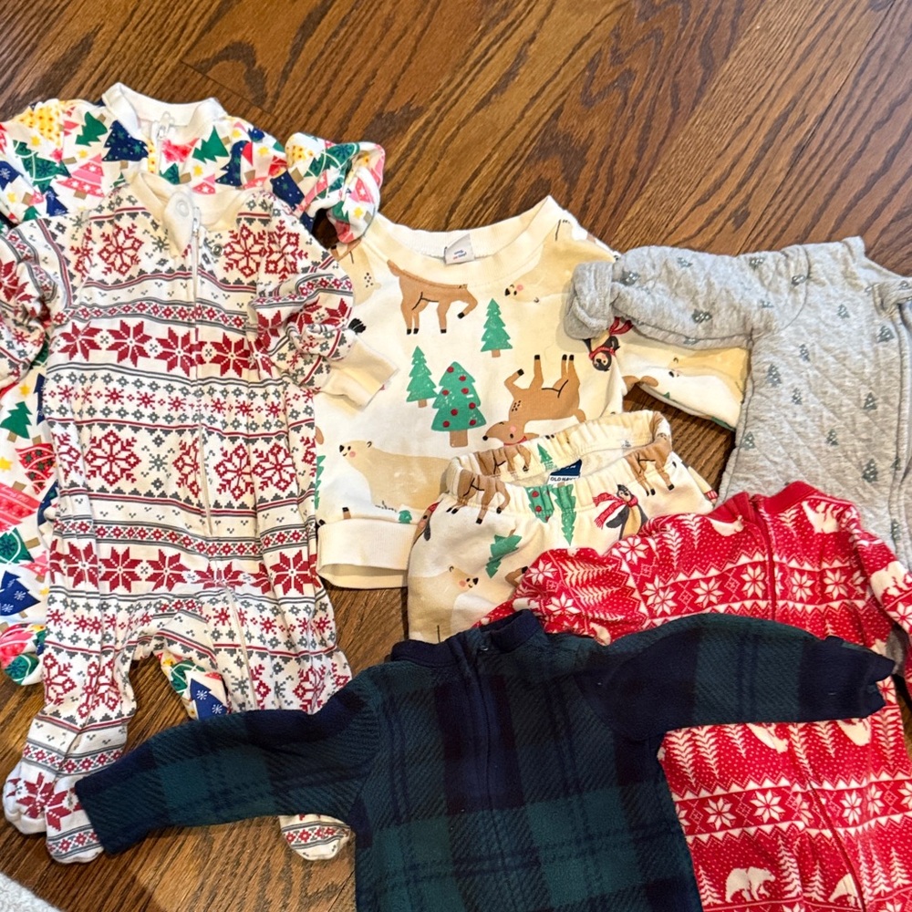 Winter / Christmas Baby Clothing Set